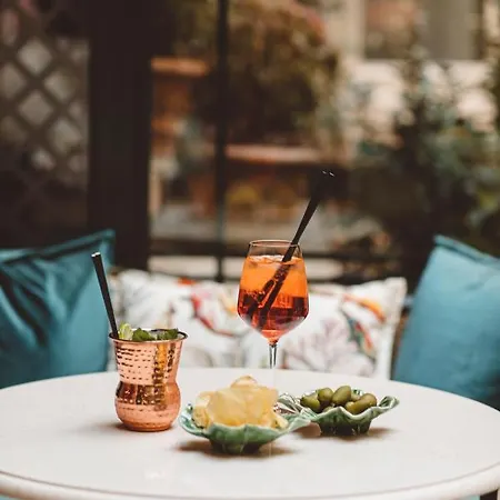 De L'abbaye Otel Paris