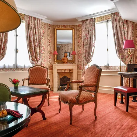 De L'abbaye Hotel 4*